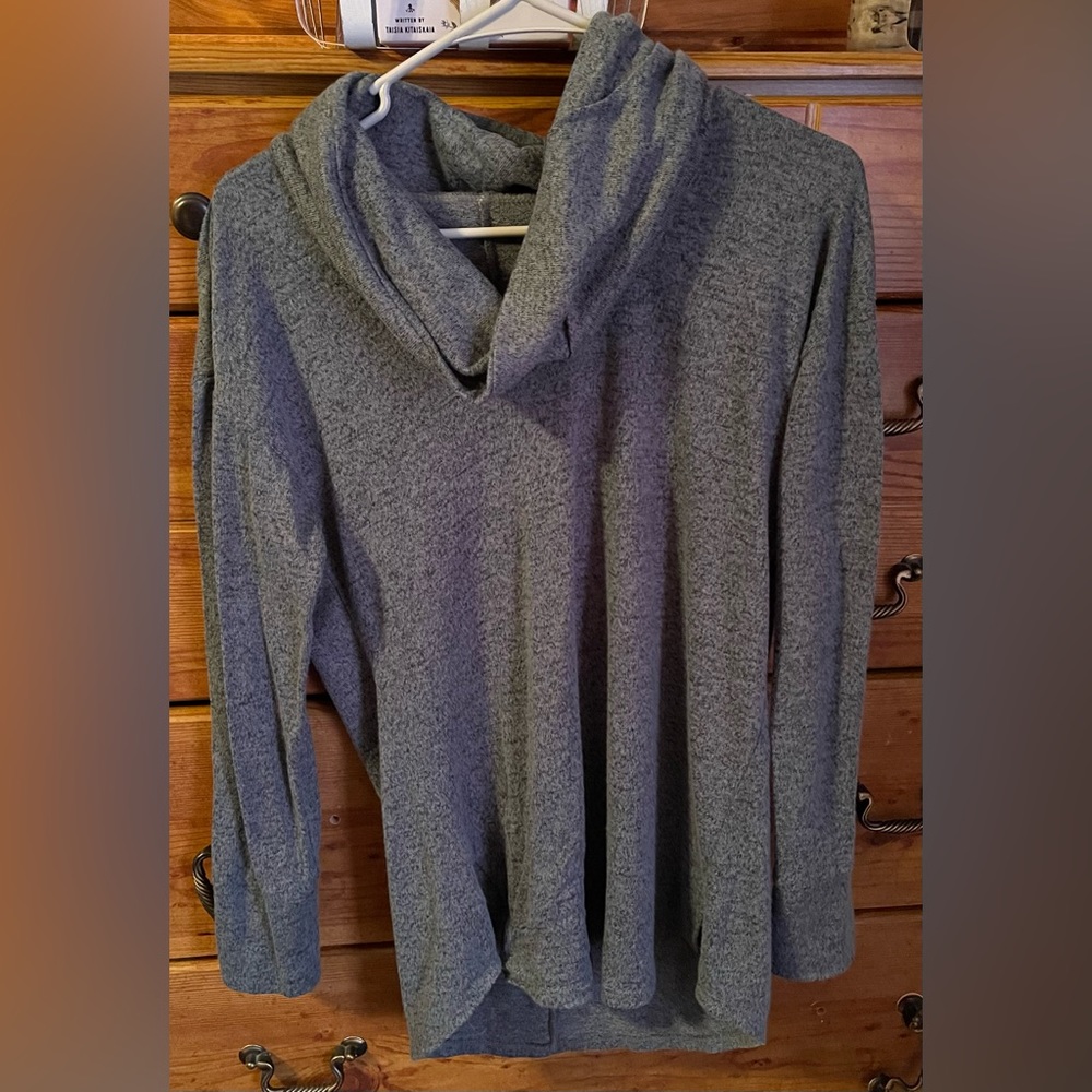Size- SM Brand- Maurice’s Color- Bluish Grey
